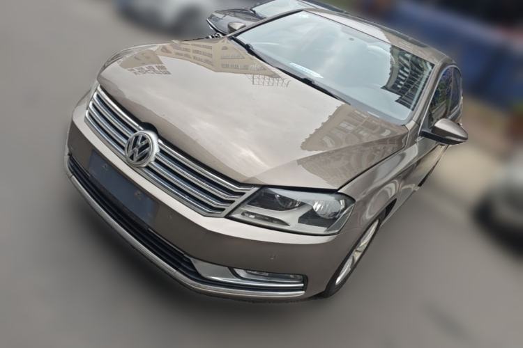 Used Volkswagen Magotan 2013 1.8TSI Premier Model Guazi used car, China used car export, Used car for sale, Used  cars, Cheapest cars for sale