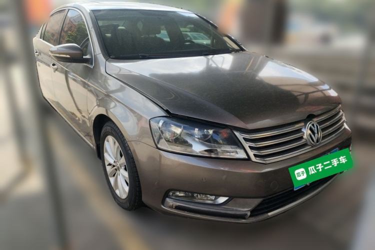 Used Volkswagen Magotan 2013 1.8TSI Premier Model Front Right 45 Deg