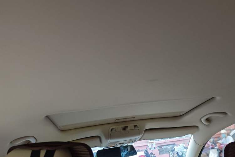 Used Volkswagen Magotan 2013 1.8TSI Premier Model Headliner