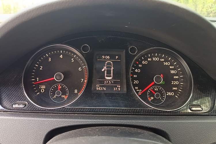 Used Volkswagen Magotan 2013 1.8TSI Luxury Model Instrument Cluster
