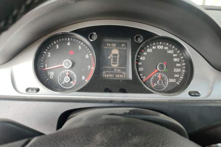 Used Volkswagen Magotan 2013 1.8TSI Premier Model Instrument Cluster