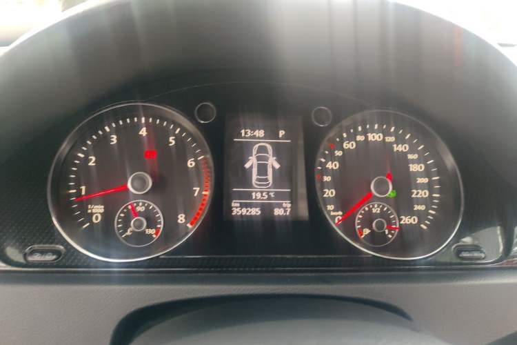 Used Volkswagen Magotan 2013 1.8TSI Luxury Model Instrument Cluster