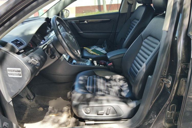 Used Volkswagen Magotan 2013 1.8TSI Luxury Model Left Front Seat