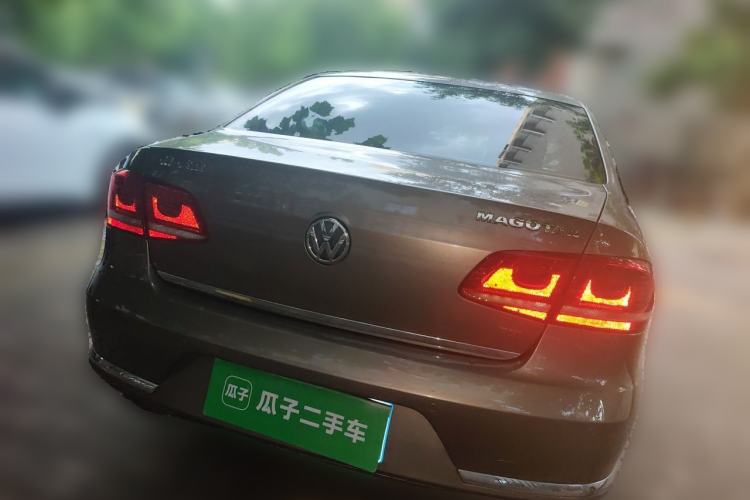 Used Volkswagen Magotan 2013 1.8TSI Prestige Model Rear