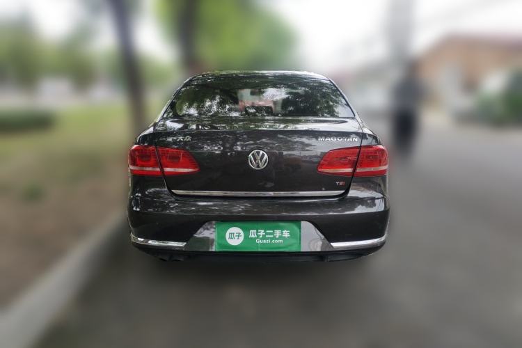 Used Volkswagen Magotan 2013 1.8TSI Luxury Model Rear