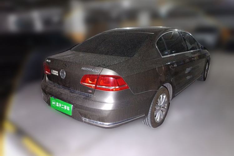 Used Volkswagen Magotan 2013 1.8TSI Premier Model Rear Right 45 Deg