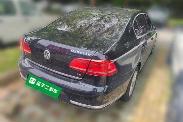 Used Volkswagen Magotan 2013 1.8TSI Premier Model Rear Right 45 Deg