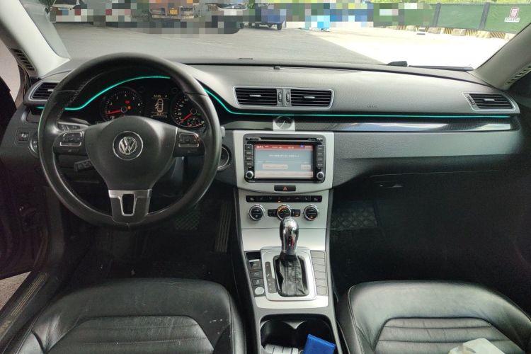 Used Volkswagen Magotan 2013 1.8TSI Luxury Model Center Console