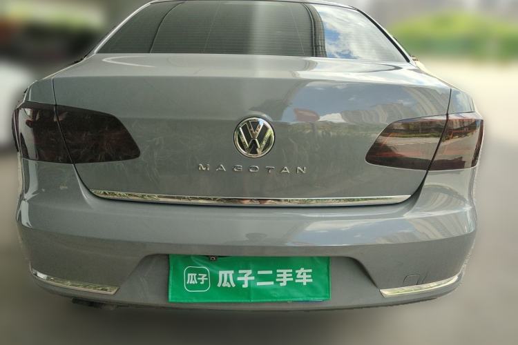 Used Volkswagen Magotan 2013 1.8TSI Luxury Model Rear