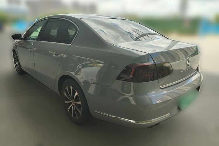 Used Volkswagen Magotan 2013 1.8TSI Luxury Model Rear Left 45 Deg