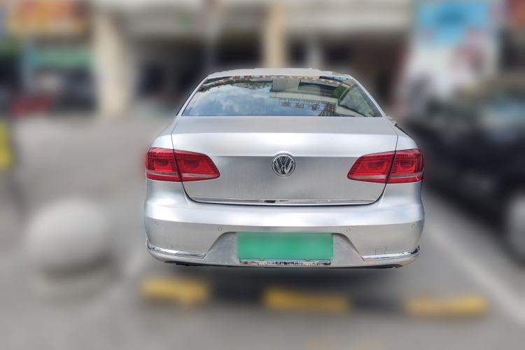 Used Volkswagen Magotan 2013 2.0 TSI Prestige Model Rear