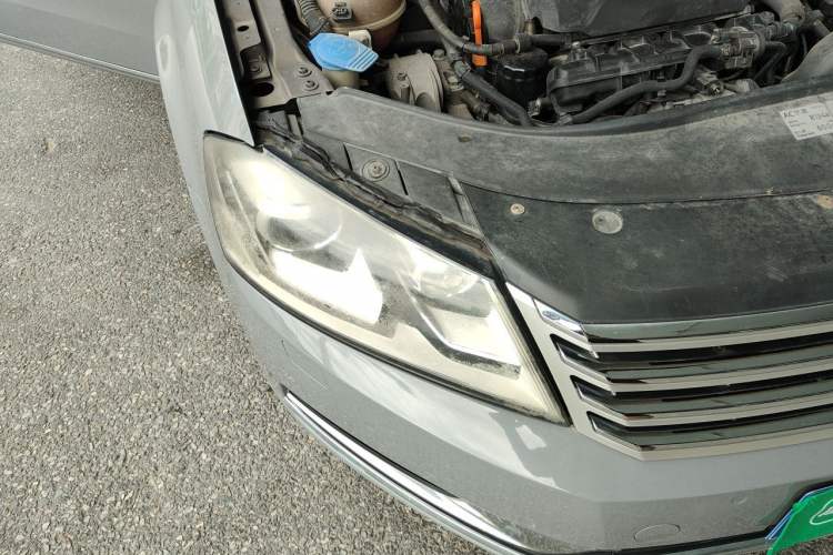 Used Volkswagen Magotan 2013 1.8TSI Luxury Model Right Front Headlight
