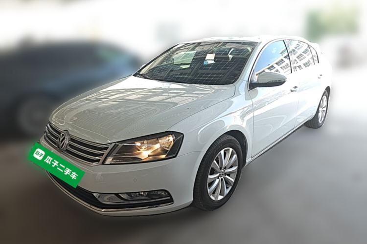 Used Volkswagen Magotan 2013 1.8TSI Premier Model Guazi used car, China used car export, Used car for sale, Used  cars, Cheapest cars for sale