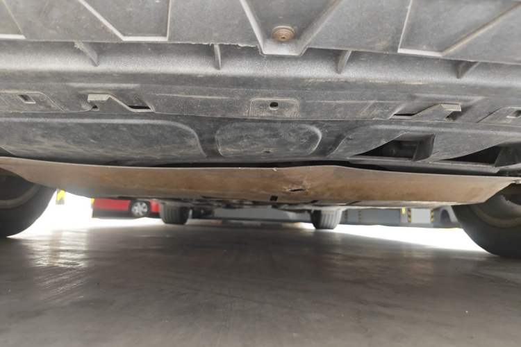 Used Volkswagen Magotan 2013 1.8TSI Luxury Model Chassis Front