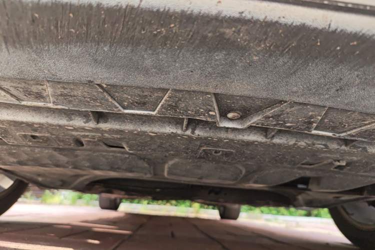 Used Volkswagen Magotan 2013 1.8TSI Prestige Model Chassis Front
