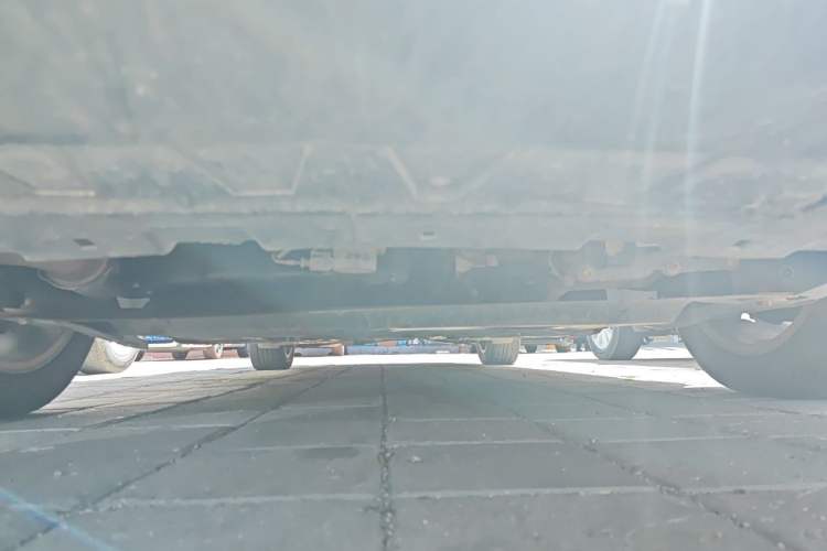Used Volkswagen Magotan 2013 1.8TSI Comfort Model Chassis Front