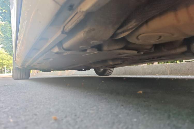 Used Volkswagen Magotan 2013 1.8TSI Premier Model Chassis Rear Left