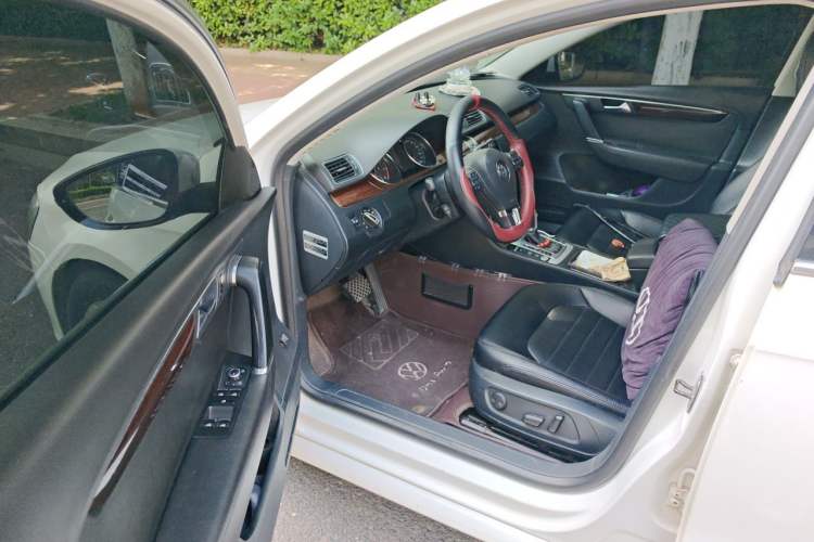 Used Volkswagen Magotan 2013 1.8TSI Luxury Model Driver Seat
