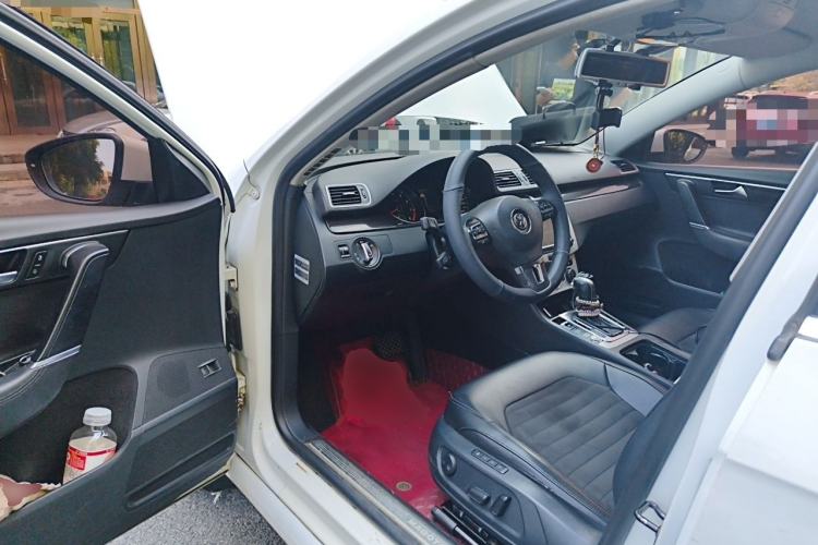 Used Volkswagen Magotan 2013 1.8TSI Prestige Model Driver Seat