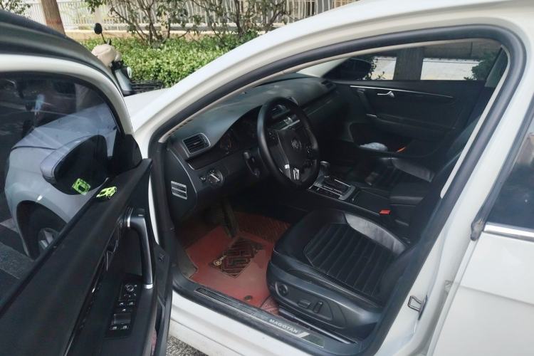 Used Volkswagen Magotan 2013 1.8TSI Luxury Model Driver Seat