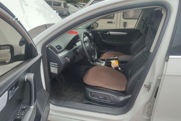 Used Volkswagen Magotan 2013 1.8TSI Premier Model Driver Seat