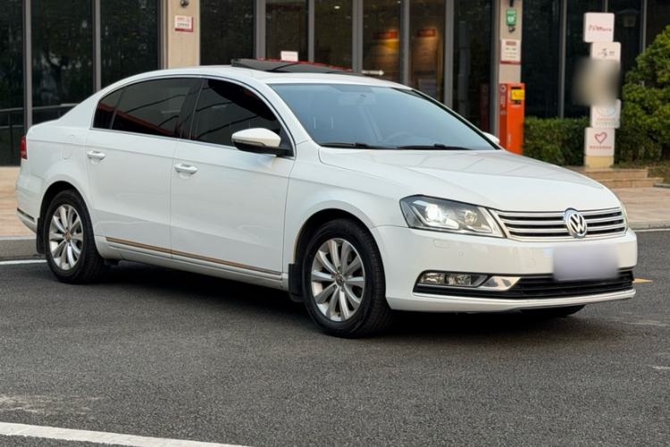 Used Volkswagen Magotan 2013 1.8TSI Luxury Model Exterior 1