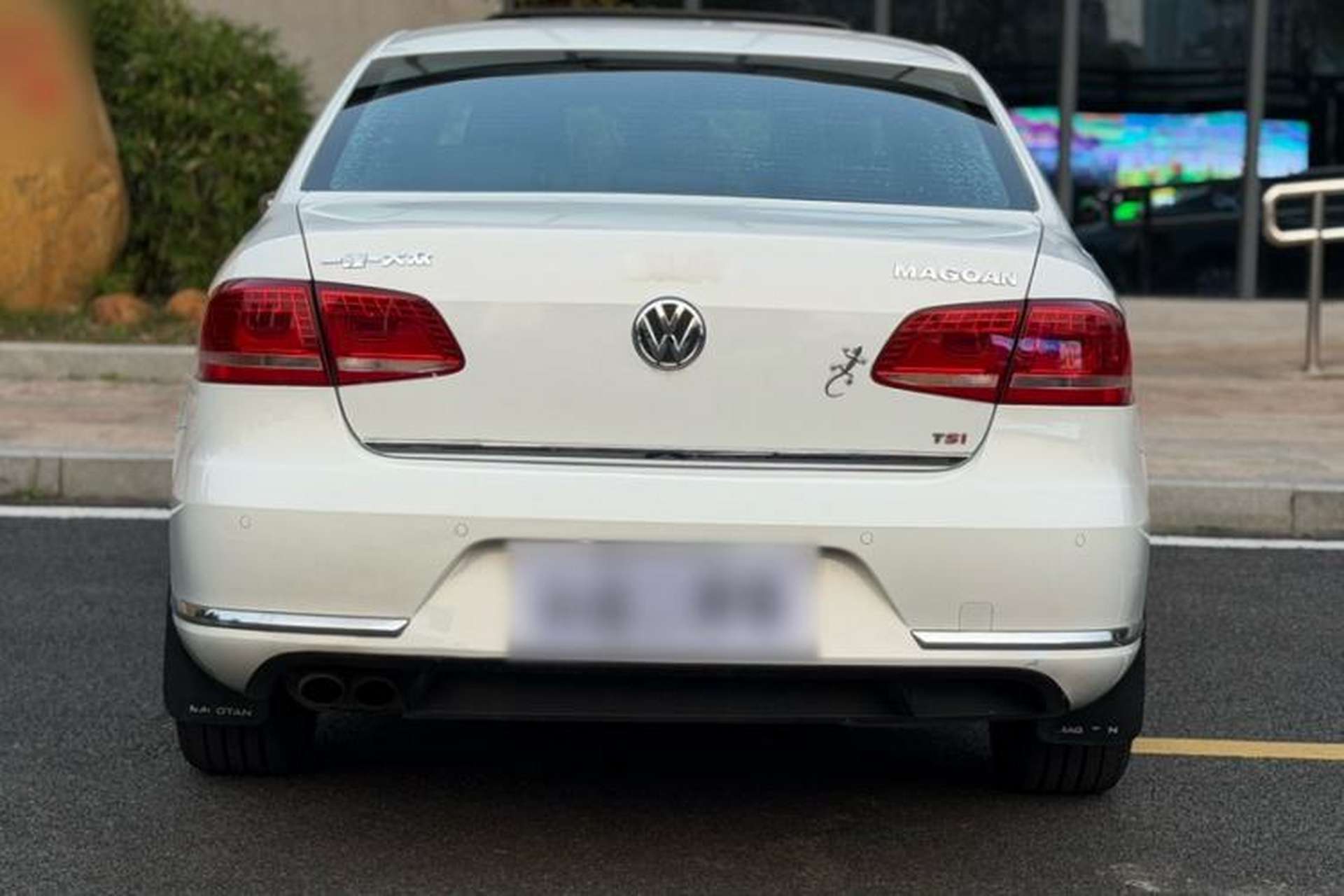 Used Volkswagen Magotan 2013 1.8TSI Luxury Model Exterior 3