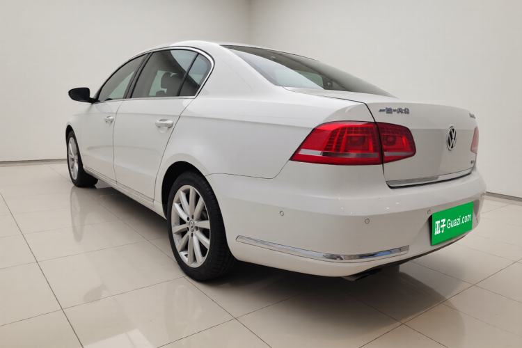 Used Volkswagen Magotan 2013 2.0 TSI Ultimate Model Exterior 3