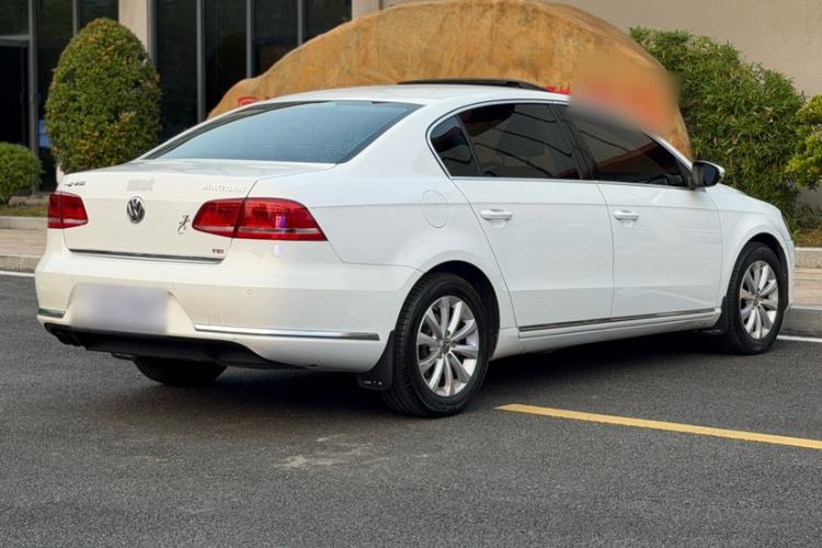 Used Volkswagen Magotan 2013 1.8TSI Luxury Model Exterior 4