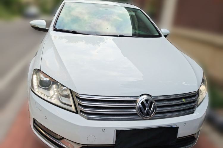 Used Volkswagen Magotan 2013 2.0 TSI Luxury Model Front