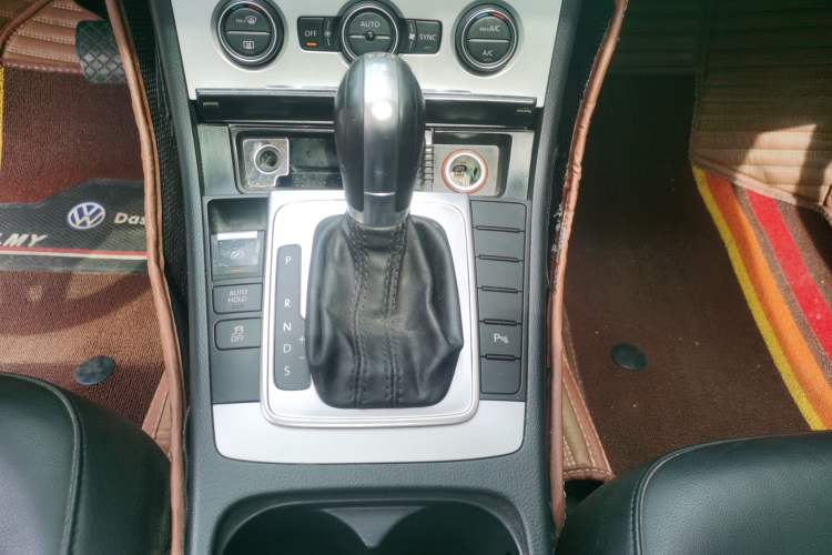 Used Volkswagen Magotan 2013 1.8TSI Luxury Model Gear Lever