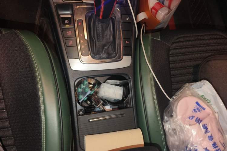 Used Volkswagen Magotan 2013 1.8TSI Premier Model Gear Lever