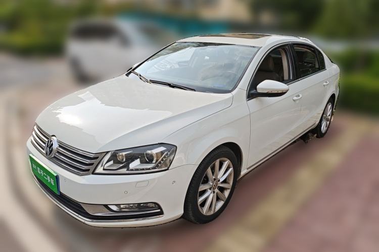 Used Volkswagen Magotan 2013 1.8TSI Prestige Model Guazi used car, China used car export, Used car for sale, Used  cars, Cheapest cars for sale