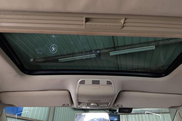 Used Volkswagen Magotan 2013 1.8TSI Premier Model Headliner