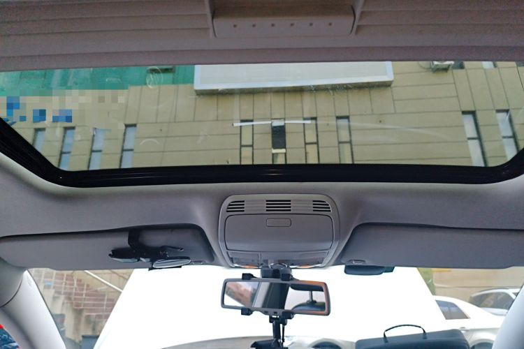 Used Volkswagen Magotan 2013 1.8TSI Prestige Model Headliner