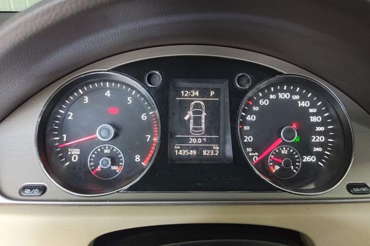 Used Volkswagen Magotan 2013 1.8TSI Premier Model Instrument Cluster