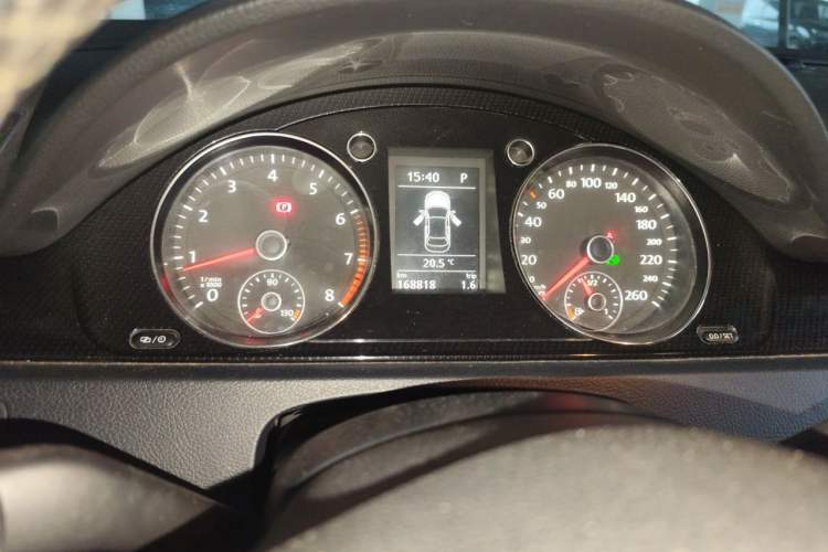 Used Volkswagen Magotan 2013 1.8TSI Luxury Model Instrument Cluster