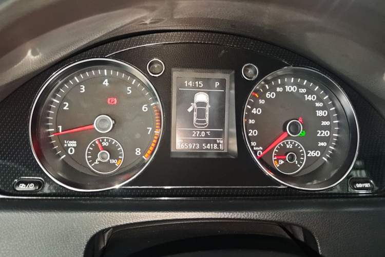 Used Volkswagen Magotan 2013 1.8TSI Luxury Model Instrument Cluster