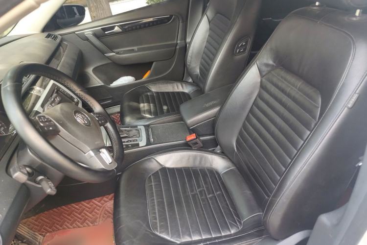 Used Volkswagen Magotan 2013 1.8TSI Luxury Model Left Front Seat