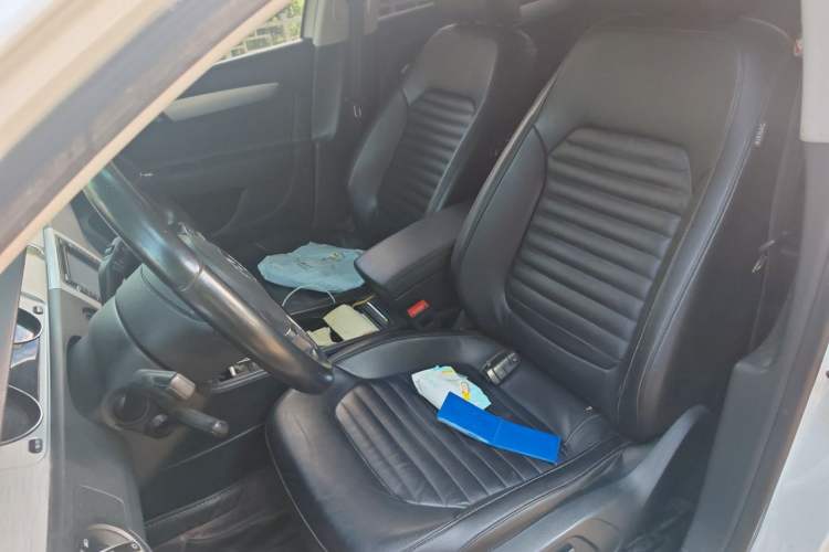 Used Volkswagen Magotan 2013 1.8TSI Premier Model Left Front Seat