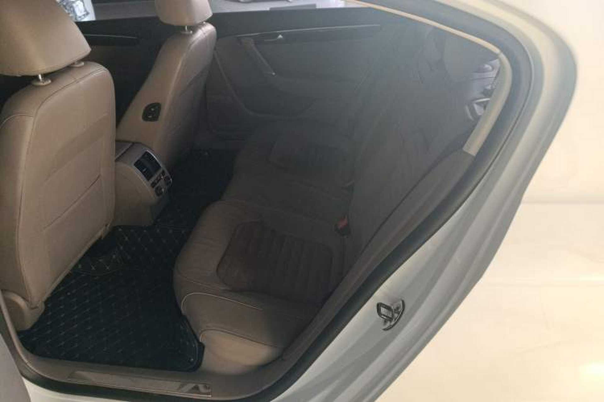 Used Volkswagen Magotan 2013 2.0 TSI Prestige Model Left Rear Seat