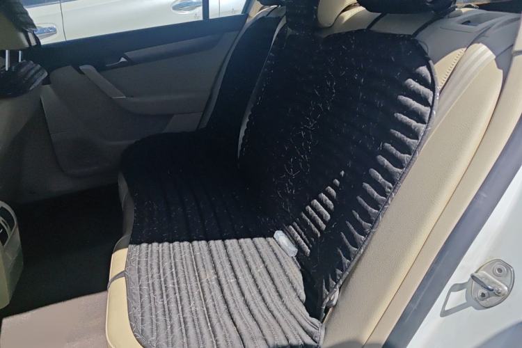 Used Volkswagen Magotan 2013 1.8TSI Comfort Model Left Rear Seat