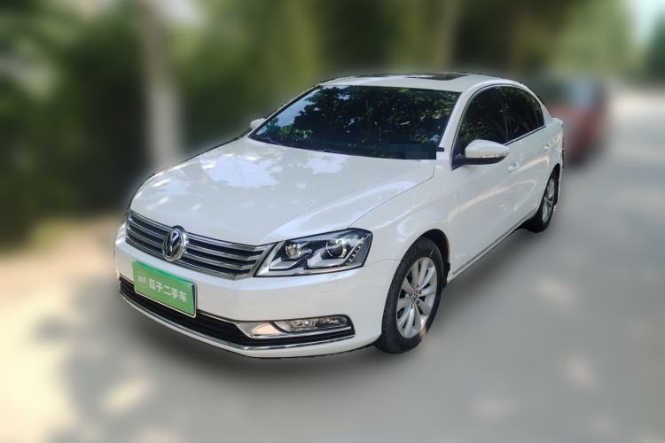 Used Volkswagen Magotan 2013 1.8TSI Luxury Model Guazi used car, China used car export, Used car for sale, Used cars, Cheapest cars for sale