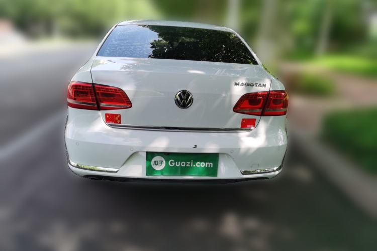 Used Volkswagen Magotan 2013 1.8TSI Luxury Model Rear
