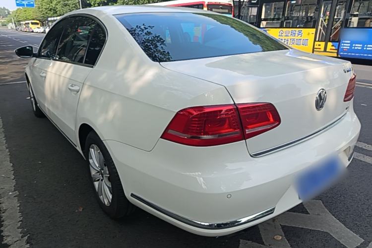 Used Volkswagen Magotan 2013 2.0 TSI Luxury Model Rear Left 45 Deg