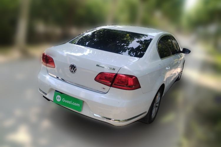 Used Volkswagen Magotan 2013 1.8TSI Luxury Model Rear Right 45 Deg