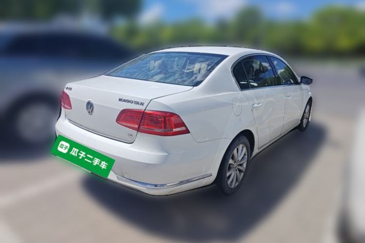 Used Volkswagen Magotan 2013 1.8TSI Comfort Model Rear Right 45 Deg