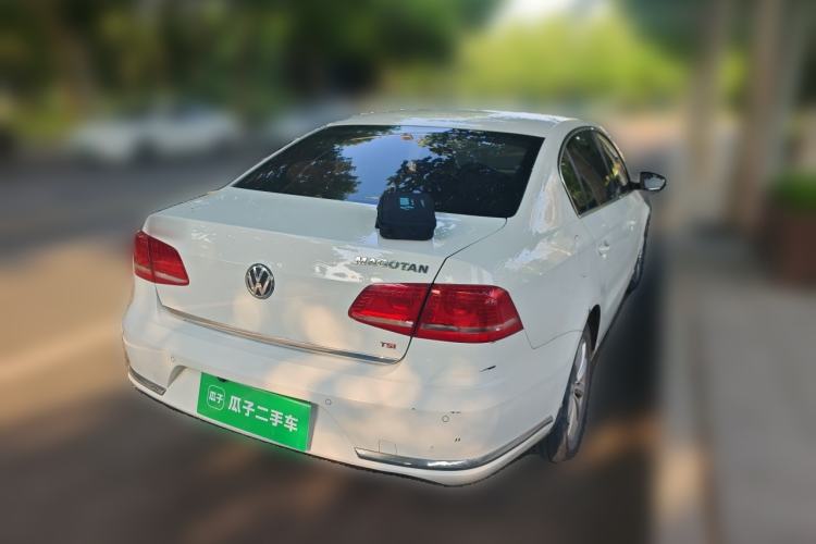 Used Volkswagen Magotan 2013 1.8TSI Premier Model Rear Right 45 Deg
