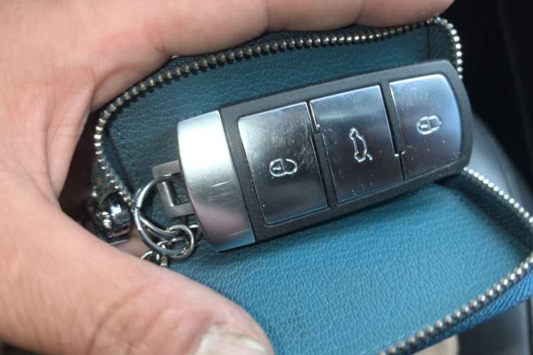 Used Volkswagen Magotan 2013 2.0 TSI Prestige Model Vehicle Key