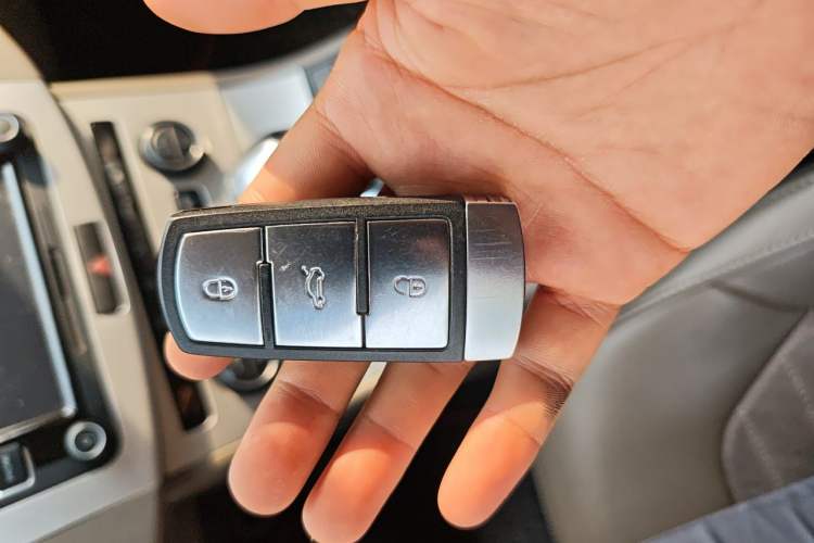 Used Volkswagen Magotan 2013 1.8TSI Prestige Model Vehicle Key